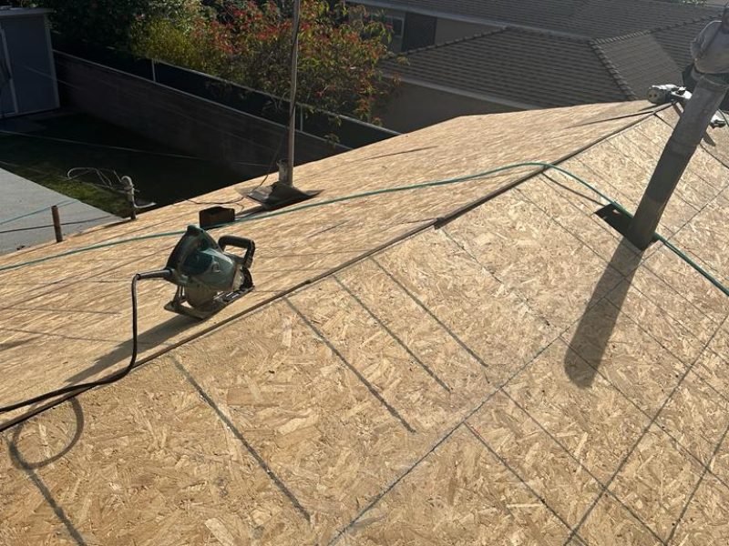 an image that represents roofing projects 12